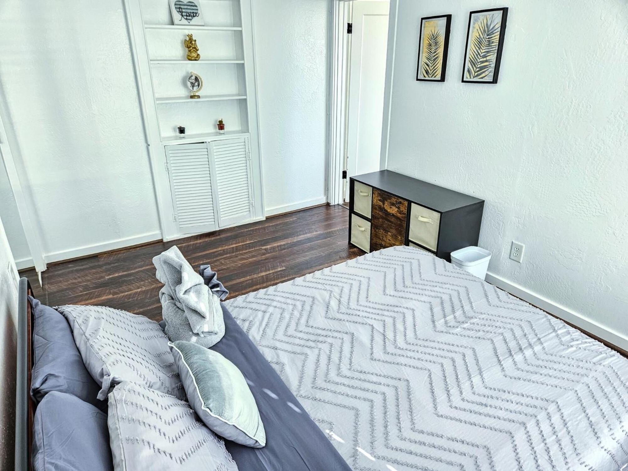 Holiday home Eagle's Nest - Hot Tub & Stunning Bay View - Walk To Little Italy