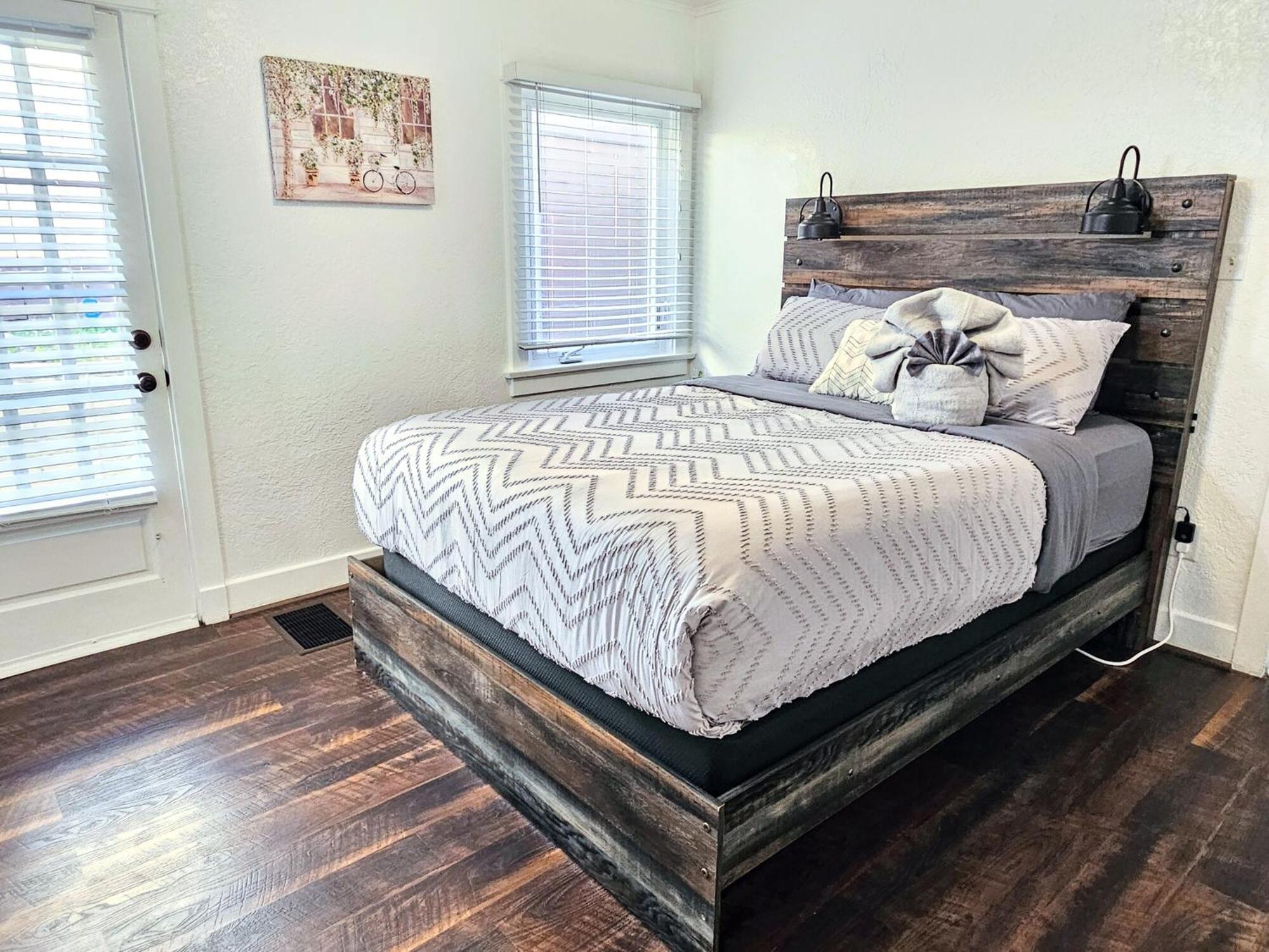 Eagle's Nest - Hot Tub & Stunning Bay View - Walk To Little Italy Holiday home San Diego